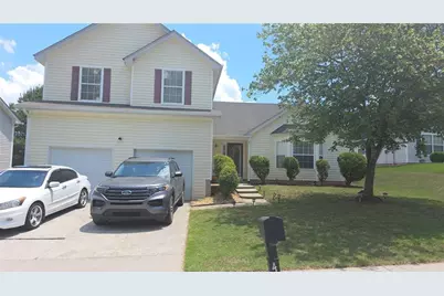 436 Berkshire Place, Fairburn, GA 30213 - Photo 1
