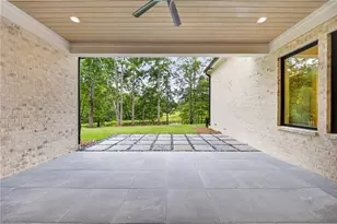 2271 Mitchell Rd, Lawrenceville, GA 30043 - Photo 9