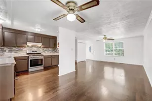 5393 Kristian Ct, Stone Mountain, GA 30088 - Photo 5