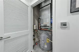 1080 Peachtree St NE, Atlanta, GA 30309 - Photo 27