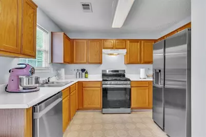 318 Harris Avenue, Locust Grove, GA 30248 - Photo 9