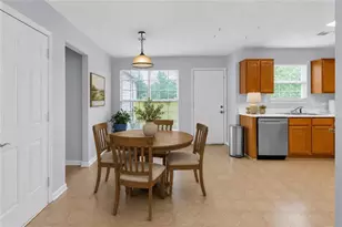 318 Harris Ave, Locust Grove, GA 30248 - Photo 7