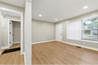 311 Henry Aaron Avenue SW, Atlanta, GA 30310 - Photo 21