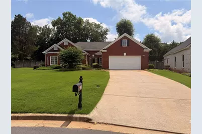 325 North Court, Alpharetta, GA 30004 - Photo 1