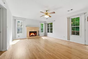 1645 Chase Ridge Ln, Lawrenceville, GA 30043 - Photo 3