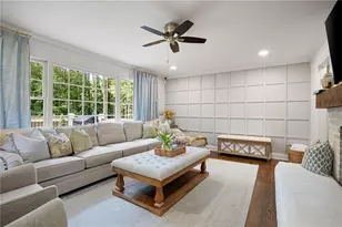 860 Hickory Dr SW, Marietta, GA 30064 - Photo 13