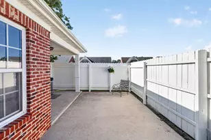 1237 Laurelwood Ln, Lawrenceville, GA 30045 - Photo 39