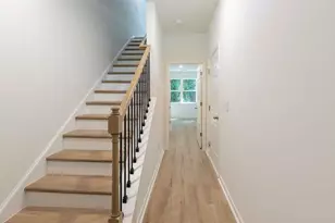 1304 Lakota Pl, Atlanta, GA 30315 - Photo 5