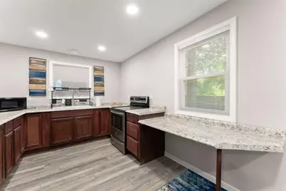 5702 Church Street, Flowery Branch, GA 30542 - Photo 17