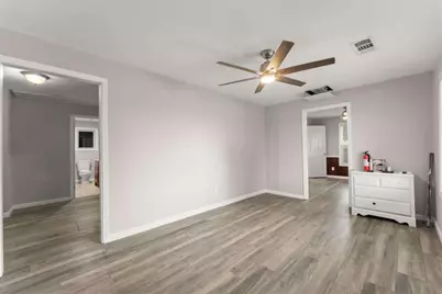 5702 Church Street, Flowery Branch, GA 30542 - Photo 7