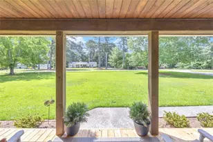 3969 Grove Trail, Loganville, GA 30052 - Photo 15