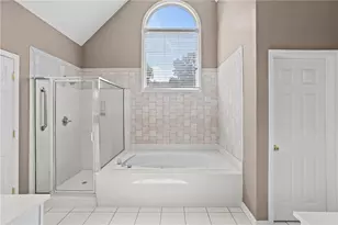 3917 Upland Way, Marietta, GA 30066 - Photo 19