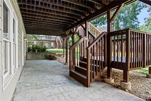 3917 Upland Way, Marietta, GA 30066 - Photo 31
