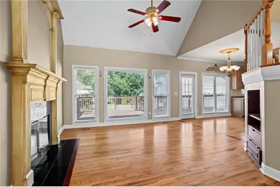 3917 Upland Way, Marietta, GA 30066 - Photo 5