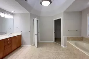 2016 Jameson Circle, Lawrenceville, GA 30043 - Photo 11