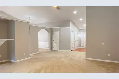2016 Jameson Circle, Lawrenceville, GA 30043 - Photo 9