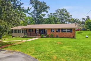 379 Hunt Rd NW, Calhoun, GA 30701 - Photo 1