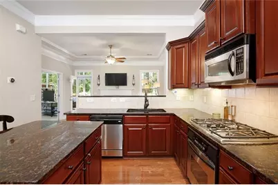 1404 Lexington Dr, Roswell, GA 30075 - Photo 15