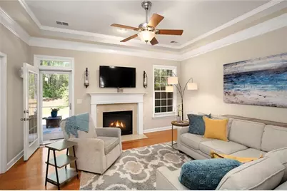 1404 Lexington Dr, Roswell, GA 30075 - Photo 7