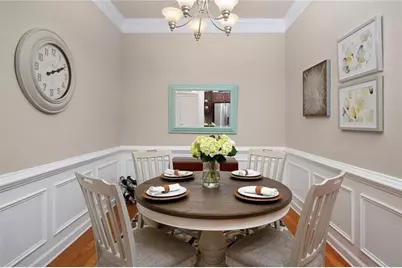 1404 Lexington Dr, Roswell, GA 30075 - Photo 11