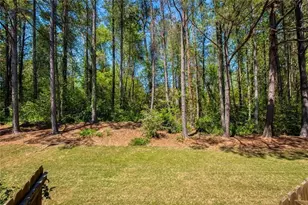 1404 Lexington Dr, Roswell, GA 30075 - Photo 43