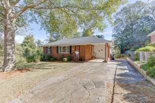 1152 Piedmont Pl, Gainesville, GA 30501 - Photo 3