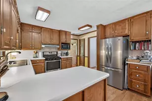 2220 Valley Creek Cir, Snellville, GA 30078 - Photo 17
