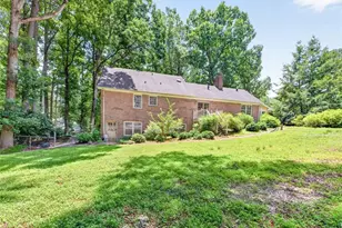2220 Valley Creek Cir, Snellville, GA 30078 - Photo 43