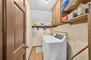 2220 Valley Creek Cir, Snellville, GA 30078 - Photo 19