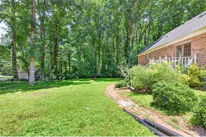2220 Valley Creek Circle, Snellville, GA 30078 - Photo 45