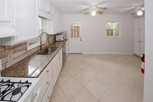895 Durant Pl NE, Atlanta, GA 30309 - Photo 9