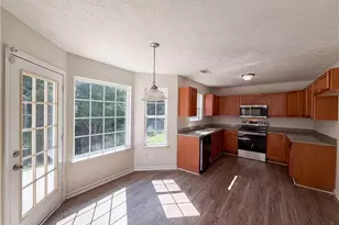 2287 Silver Maple Cir, Ellenwood, GA 30294 - Photo 9