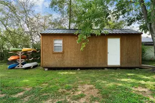 28 School St NE, White, GA 30184 - Photo 35