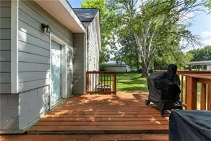 28 School St NE, White, GA 30184 - Photo 29