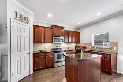 3039 Liberty Way, Atlanta, GA 30318 - Photo 11