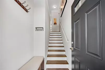 3039 Liberty Way, Atlanta, GA 30318 - Photo 9