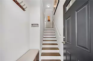 3039 Liberty Way, Atlanta, GA 30318 - Photo 9