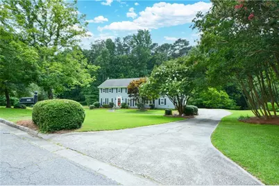 7610 Nesbit Ferry Road, Sandy Springs, GA 30350 - Photo 5