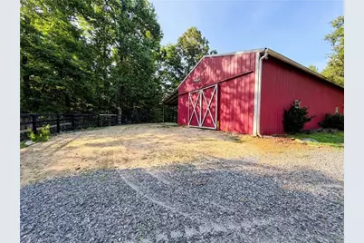 7911 Belton Bridge Road, Lula, GA 30554 - Photo 31