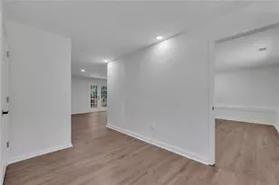 132 Springwater Trce, Woodstock, GA 30188 - Photo 29