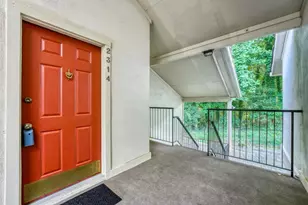 2314 Huntingdon Chase, Sandy Springs, GA 30350 - Photo 5