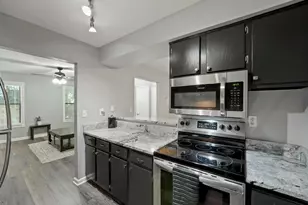 2314 Huntingdon Chase, Sandy Springs, GA 30350 - Photo 3