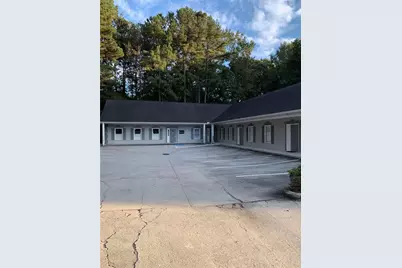 2415 W Park Place Boulevard #B, Stone Mountain, GA 30087 - Photo 3