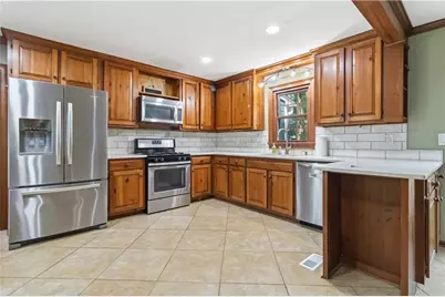 1367 Lansdowne Court SW, Marietta, GA 30008 - Photo 3