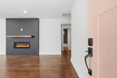 1239 Kenilworth Dr SW, Atlanta, GA 30310 - Photo 3