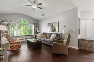 210 Spring Heights Ln SE, Smyrna, GA 30080 - Photo 5