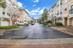 375 Highland Ave NE, Atlanta, GA 30312 - Photo 3