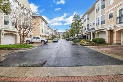 375 Highland Avenue NE #1002, Atlanta, GA 30312 - Photo 3