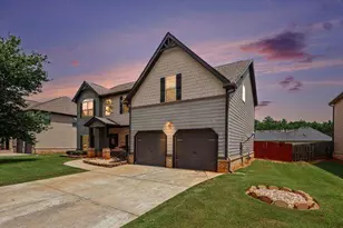 7668 Wild Cherry Ln, Stonecrest, GA 30038 - Photo 3