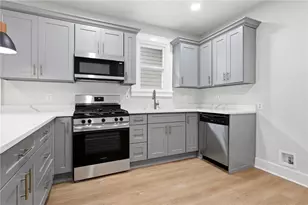 27 Booker St NW, Atlanta, GA 30314 - Photo 11